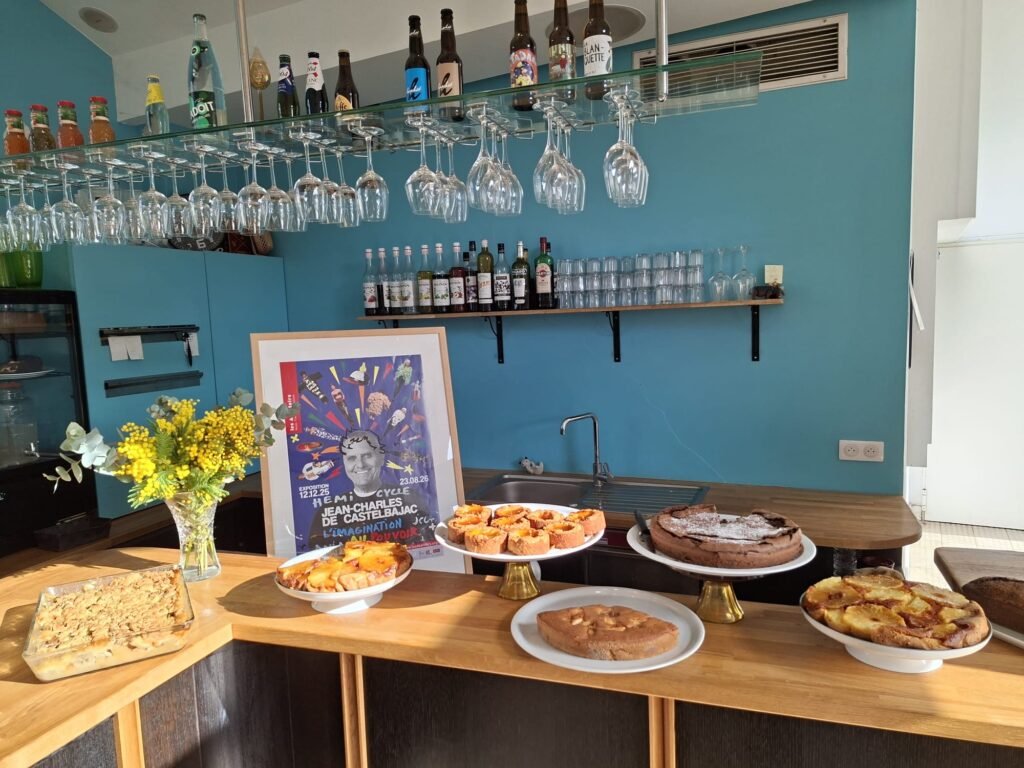 Bar et pâtisseries maison - Salon de thé L'Hémicycle Toulouse